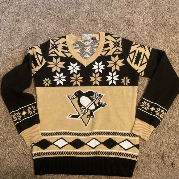 Pittsburgh Penguins Hockey Snowflake Ugly Christmas Sweater M - Picture 1 of 6